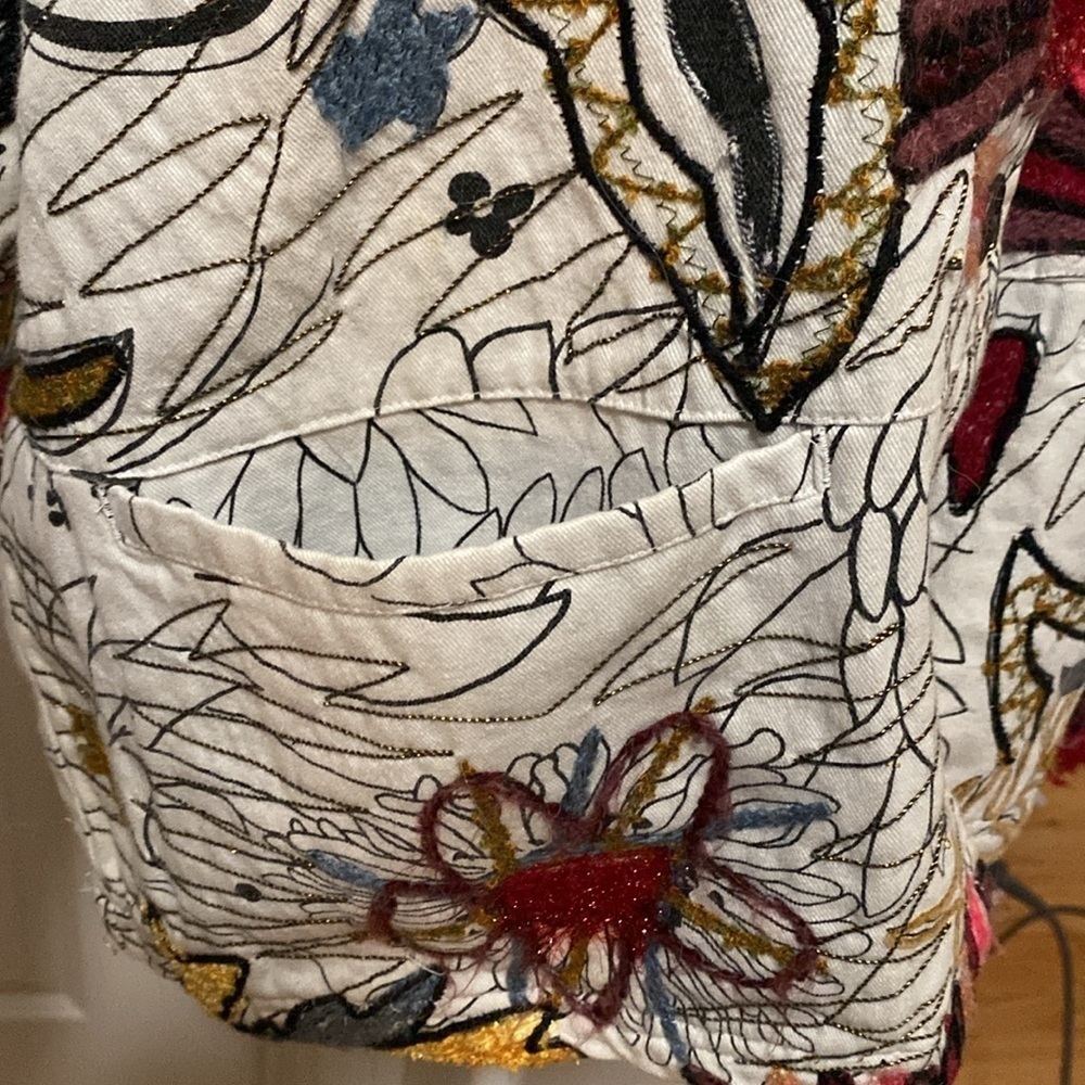 Chico’s Chore Jacket Womens M Floral oversized cottage Art To Wear Embroidered - Picture 8 of 12